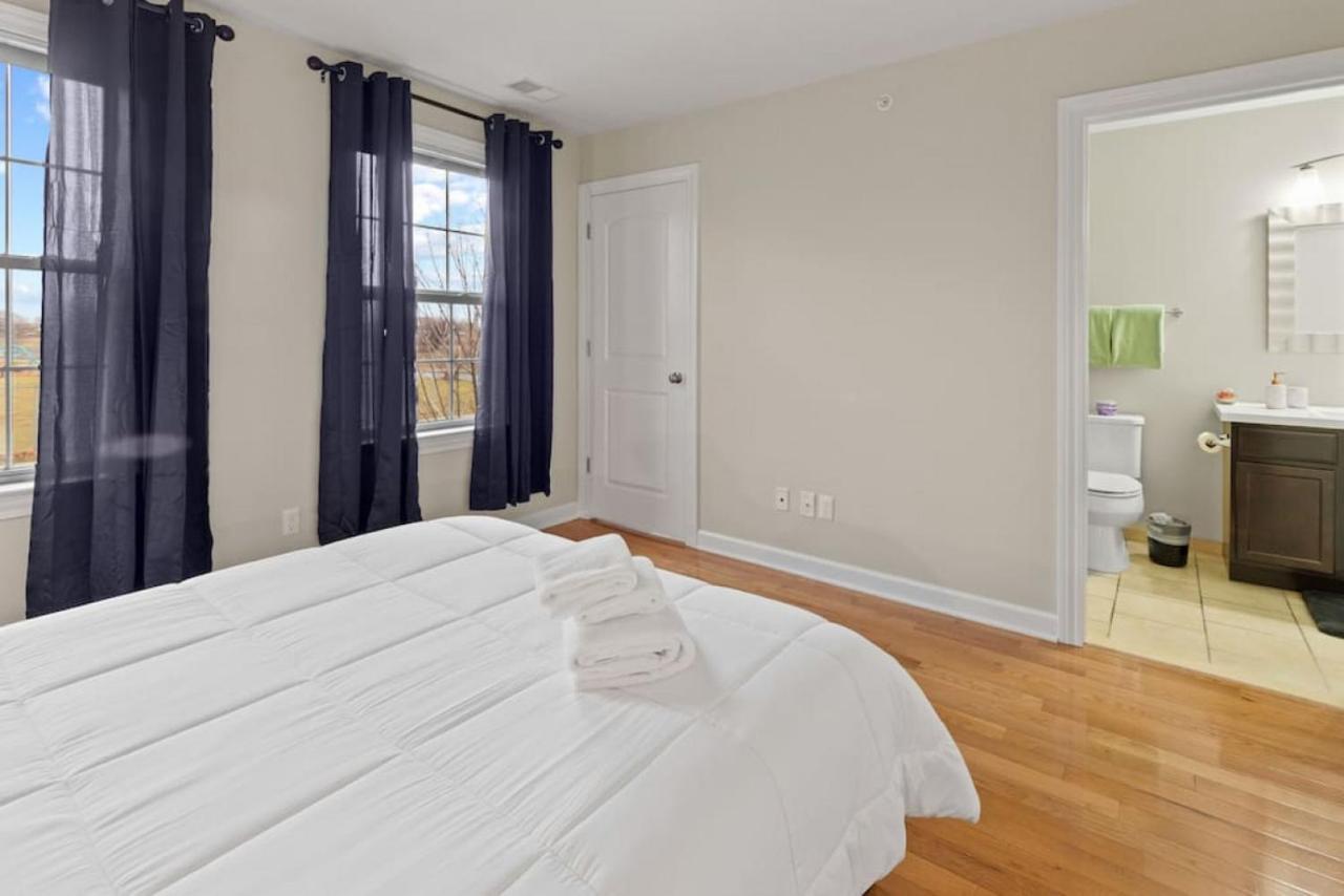 Stylish And Comfortable 1-Br In The Heart Of Детройт Екстер'єр фото